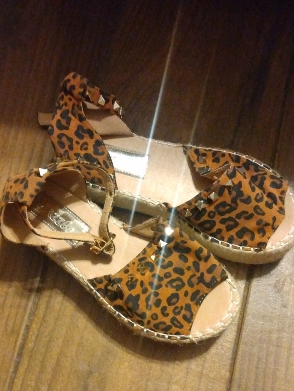 Leopard Print Ankle-Strap Sandals - Brown